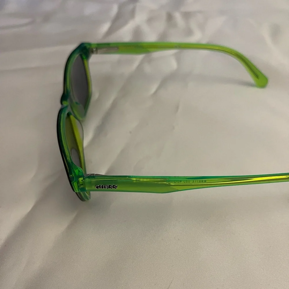 Guess Green and Black Sunglasses